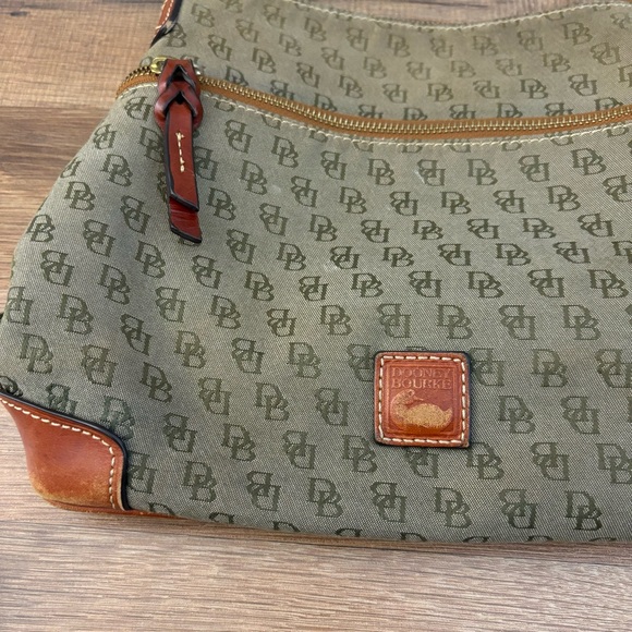 Dooney & Bourke Ivy Canvas Logo Classic Crossbody Bag Purse Vintage Women’s - Picture 2 of 9